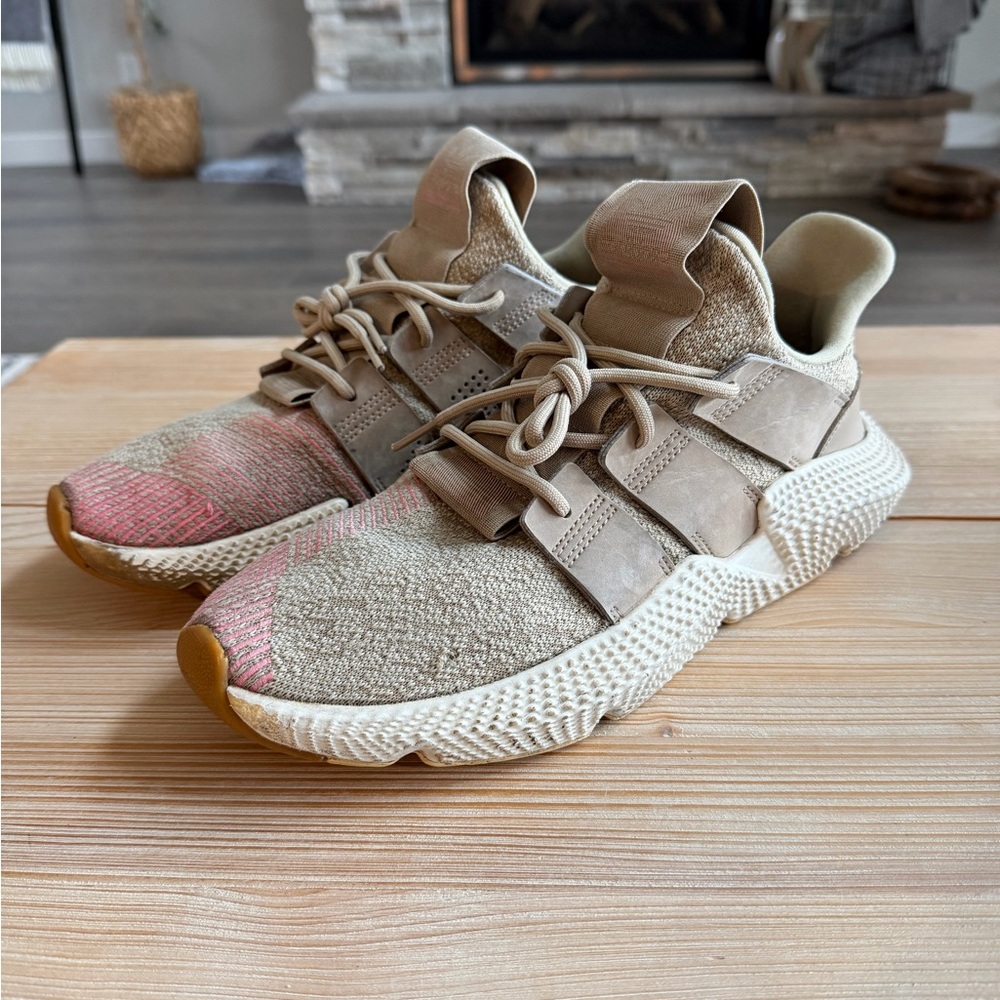 Neutral Tan Knit Sneakers with Pink Accent